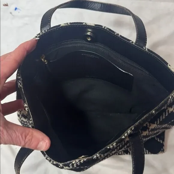 Burberry Houndstooth Black And Off White Wool/Leather Bag.
